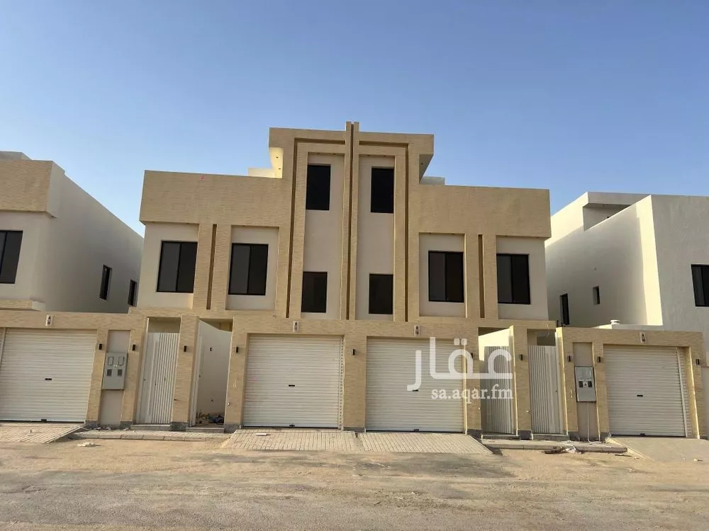 دور للبيع في شارع فاطمة أم الفضل, حي عكاظ, مدينة الرياض, منطقة الرياض 1 صورة