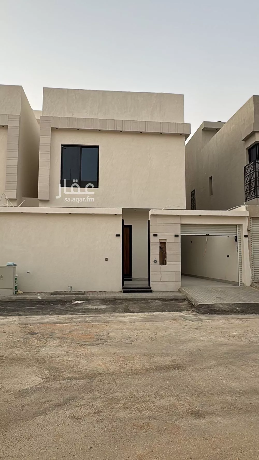 فيلا للبيع في شارع وجية الشحامي, حي الرمال, مدينة الرياض, منطقة الرياض 1 صورة