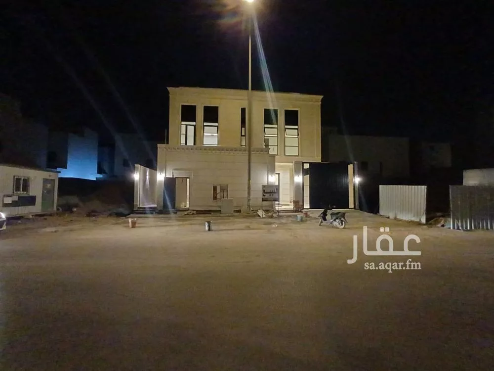 فيلا للبيع في شارع إبراهيم بن إدريس المالكي, حي الرمال, مدينة الرياض, منطقة الرياض 1 صورة