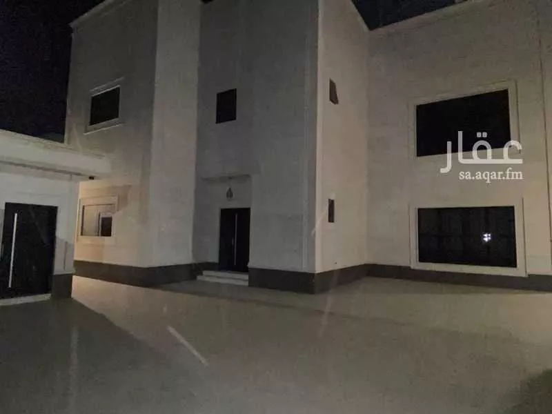 فيلا للبيع في شارع إبراهيم الخضيري, حي الصفاء, مدينة البكيرية, منطقة القصيم 1 صورة