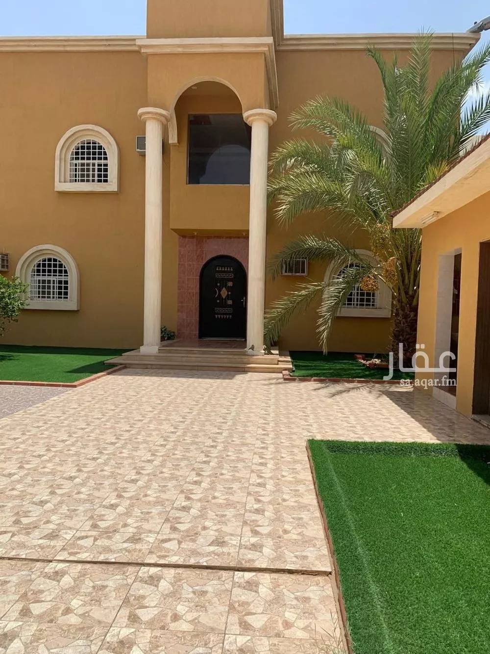 فيلا للبيع في شارع الحجرين, حي الأمير سلطان, مدينة بيشة, منطقة عسير 1 صورة