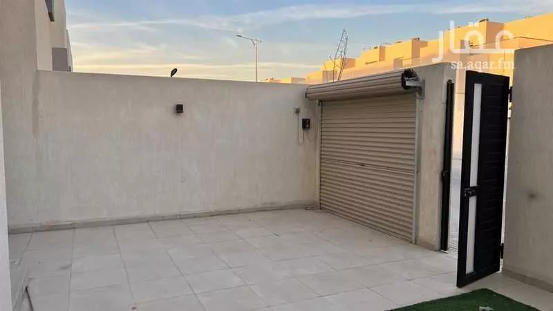 فيلا للبيع في شارع حنيف الدين المرشدي, حي النرجس, مدينة الرياض, منطقة الرياض 1 صورة
