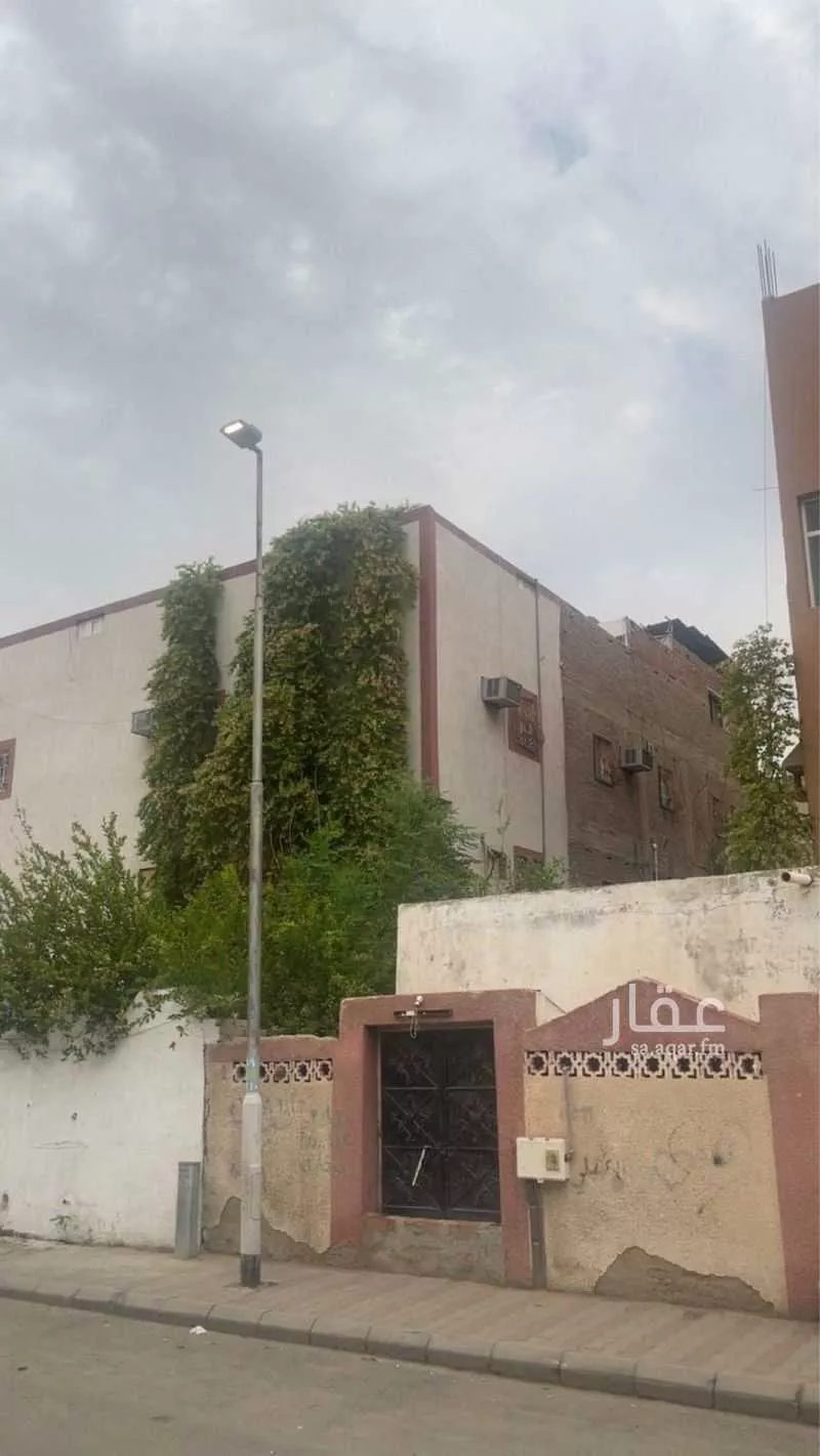 عمارة للبيع في شارع شارعالحرث بن عدي الخطمي, حي كدي, مدينة مكة المكرمة, منطقة مكة المكرمة 1 صورة