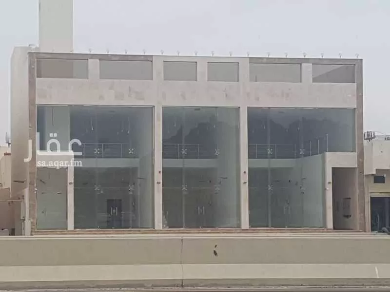 محل للبيع في شارع طريق الصناعية, حي أبوكبير, مدينة المدينه المنوره, منطقة المدينة المنورة 1 صورة