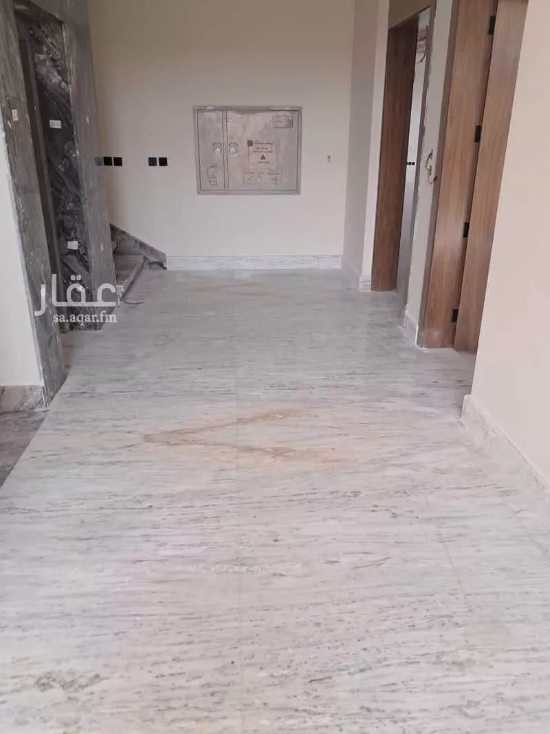 مكتب تجاري للإيجار في شارع الامير سعود ابن عبدالله ابن جلوي, حي النرجس, مدينة الرياض, منطقة الرياض 1 صورة