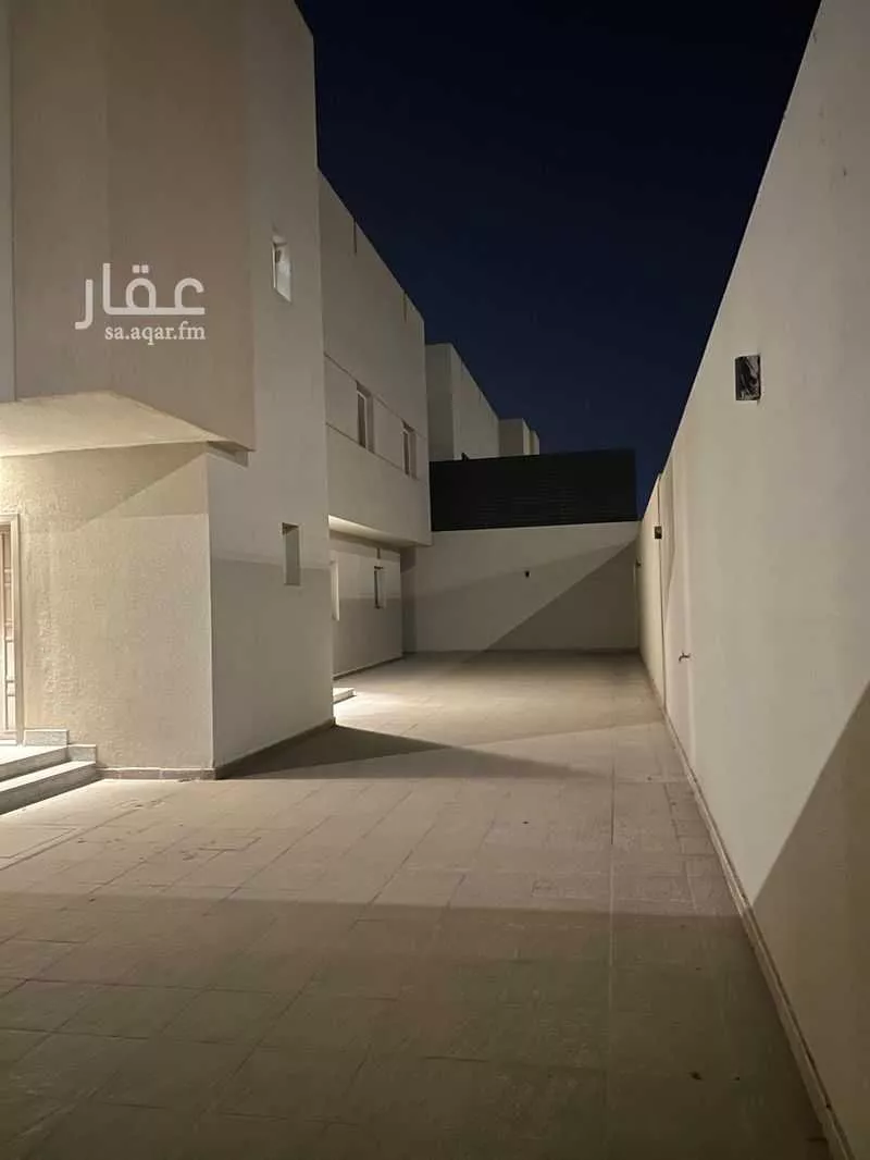 فيلا للإيجار في شارع الثعيليبة ، حي الجنادرية ، الرياض ، منطقة الرياض 1 صورة
