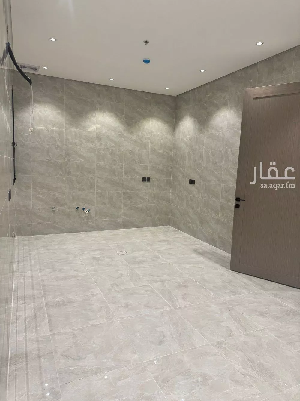 شقة للإيجار في شارع العطايف, حي الحمراء, مدينة الخبر, المنطقة الشرقية 1 صورة