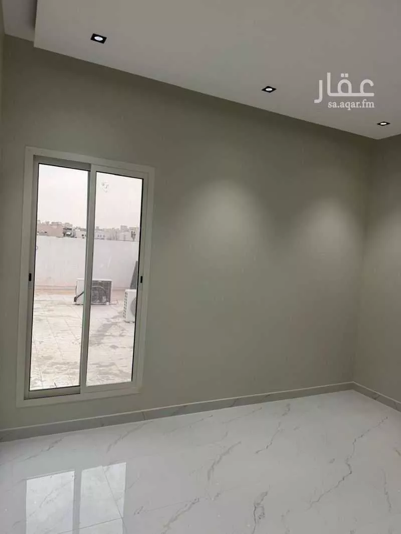 شقة للإيجار في شارع عقرباء 182 ، العيينة ، الدرعية 1 صورة