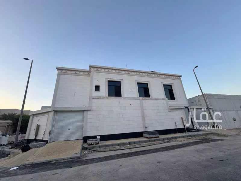 فيلا للبيع في شارع 10هـ, حي بدر, مدينة الدمام, المنطقة الشرقية 1 صورة