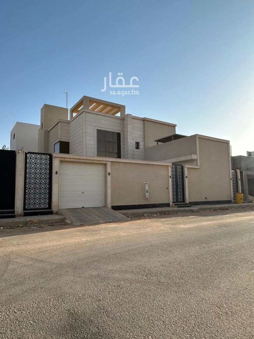 فيلا للبيع في شارع اياس ابن البكير, حي الإسكان, مدينة المجمعة, منطقة الرياض 1 صورة