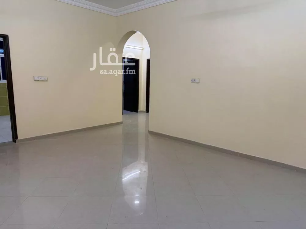 شقة للإيجار في شارع شارع شهيد الدين ثم الوطن احمد عبدالله جبار غزواني, حي المطار, مدينة جازان, منطقة جازان 1 صورة