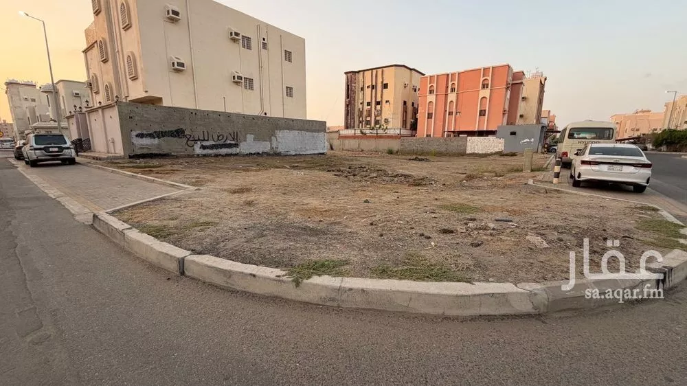أرض للبيع في شارع شارع الاوزاعي, حي الشاطئ, مدينة جازان, منطقة جازان 1 صورة