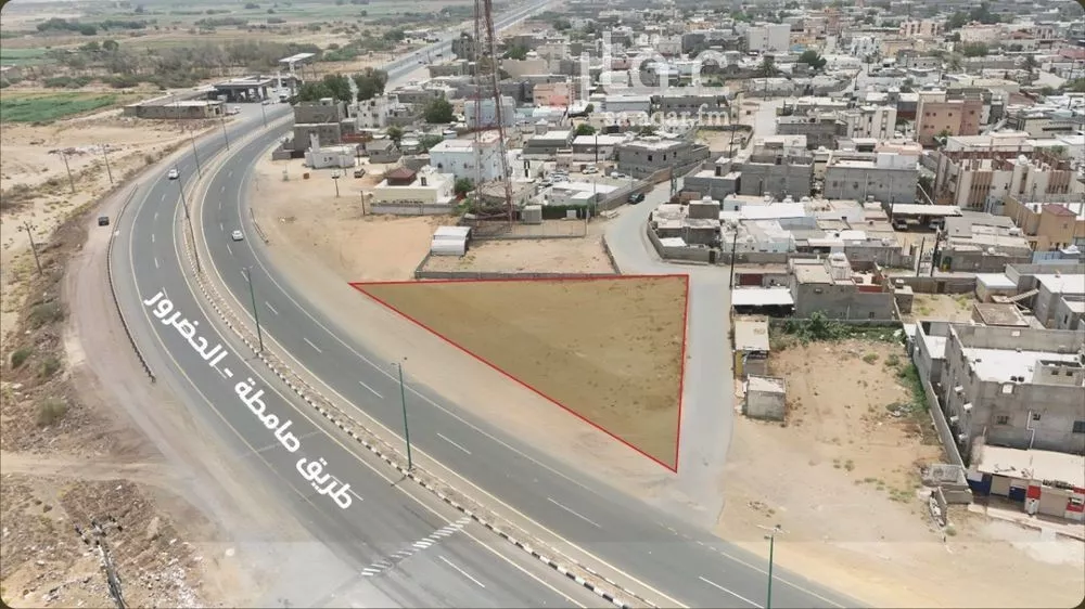 أرض للبيع في حي الحضرور, مدينة الحضرور, منطقة جازان 1 صورة