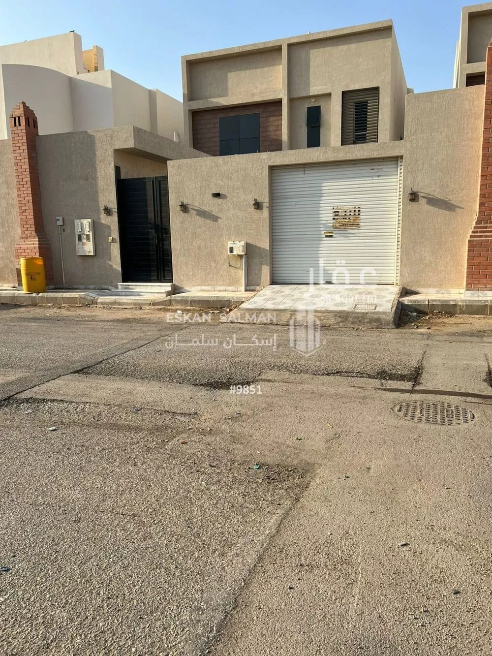 فيلا للبيع في شارع معاذ بن عفراء, حي الاحتفالات, مدينة الرس, منطقة القصيم 1 صورة