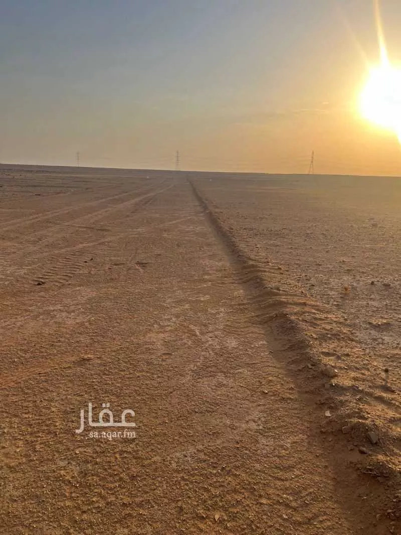 أرض للإيجار في شارع عبدالرحمن ابن عوف ، الجديدة ، القويعية 1 صورة