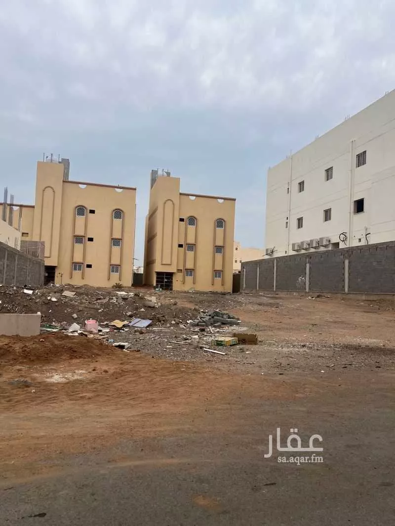 أرض للبيع في شارع زاهر بن احمد, حي الرانوناء, مدينة المدينة المنورة, منطقة المدينة المنورة 1 صورة