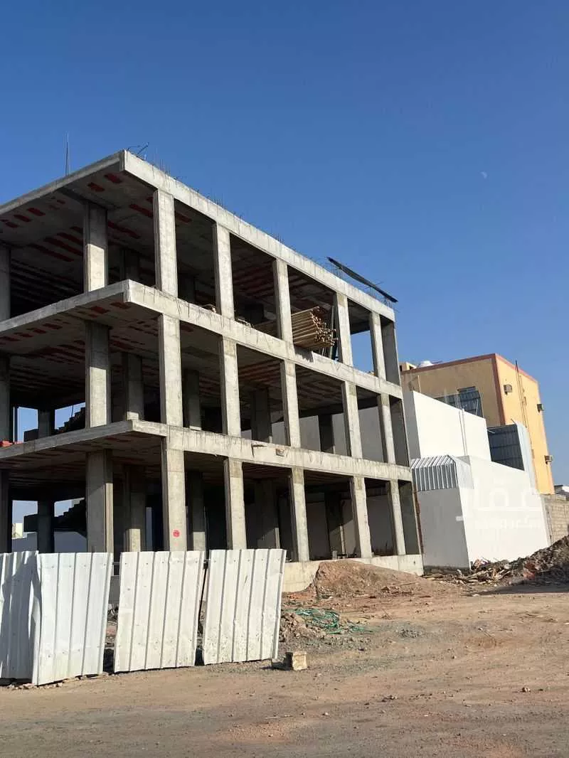 أرض للبيع في شارع عبدالرحمن بن ابي سعيد, حي الرانوناء, مدينة المدينه المنوره, منطقة المدينة المنورة 1 صورة