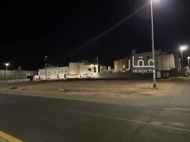 أرض للبيع في شارع يحيى بن عتيق, حي نبلاء, مدينة المدينه المنوره, منطقة المدينة المنورة 1 صورة