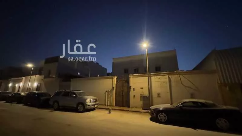 فيلا للبيع في شارع العمار, حي الورود, مدينة الرياض, منطقة الرياض 1 صورة