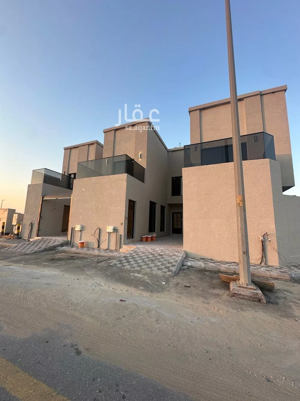 فيلا للبيع في شارع الرقعى, حي الأمواج, مدينة الخبر, المنطقة الشرقية 1 صورة