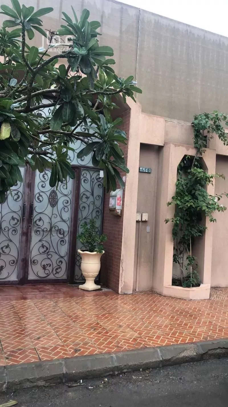 فيلا للبيع في شارع البحرين ، حي الفيحاء ، الدمام ، الدمام 1 صورة