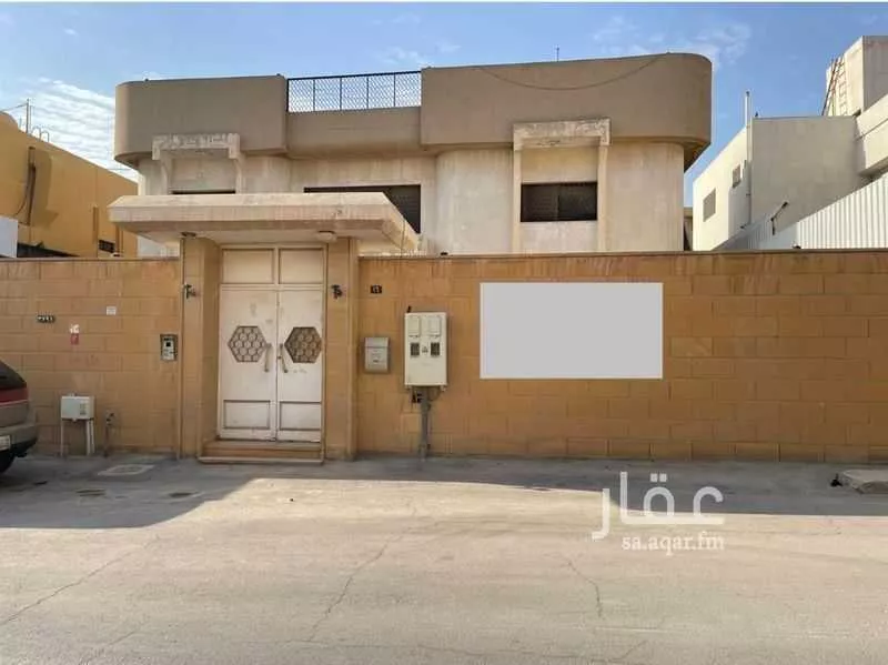فيلا للبيع في شارع الركب , حي الربوة, مدينة الرياض, منطقة الرياض 1 صورة