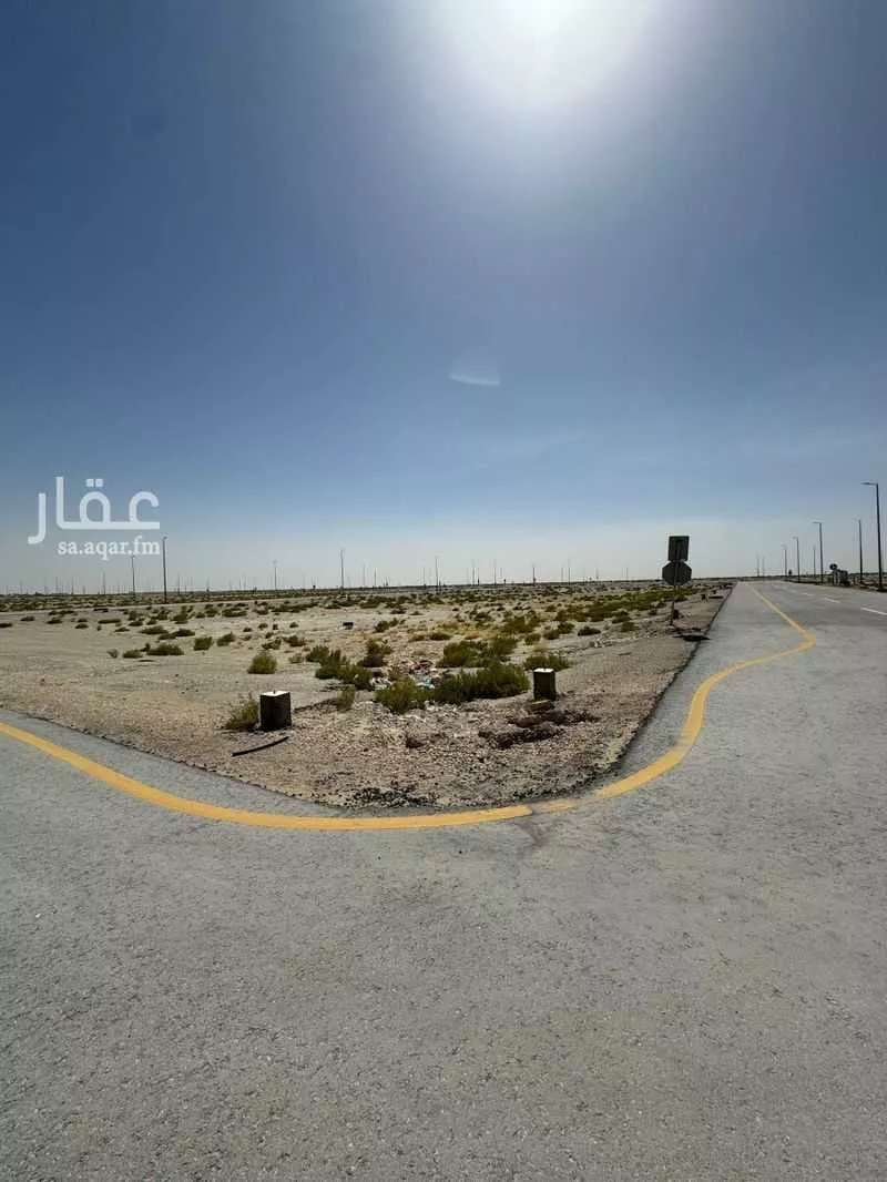 أرض للبيع في شارع ابو تراب اللوزي, حي المطار, مدينة الدمام, المنطقة الشرقية 1 صورة