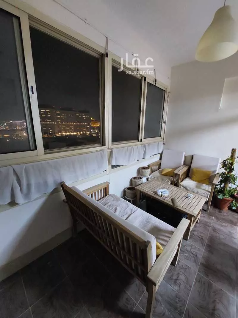 شقة للإيجار في شارع الامير منصور بن عبدالعزيز ، حي العليا ، الرياض ، منطقة الرياض 1 صورة