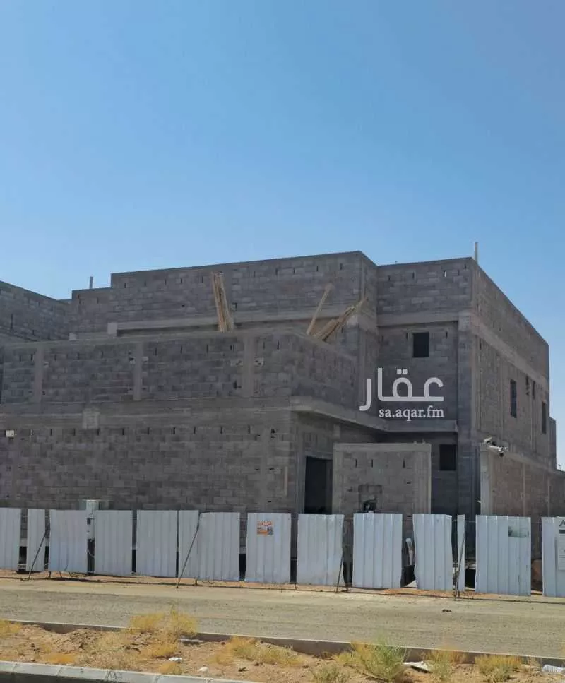 فيلا للبيع في شارع الطرفيه الغربيه ، حي قفار ، حائل ، منطقة حائل 1 صورة