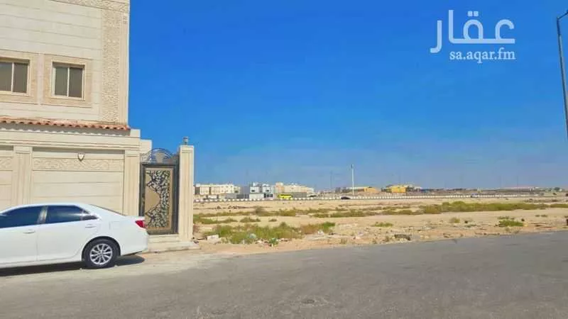 أرض للبيع في حي ضاحية الملك فهد, مدينة الدمام, المنطقة الشرقية 1 صورة