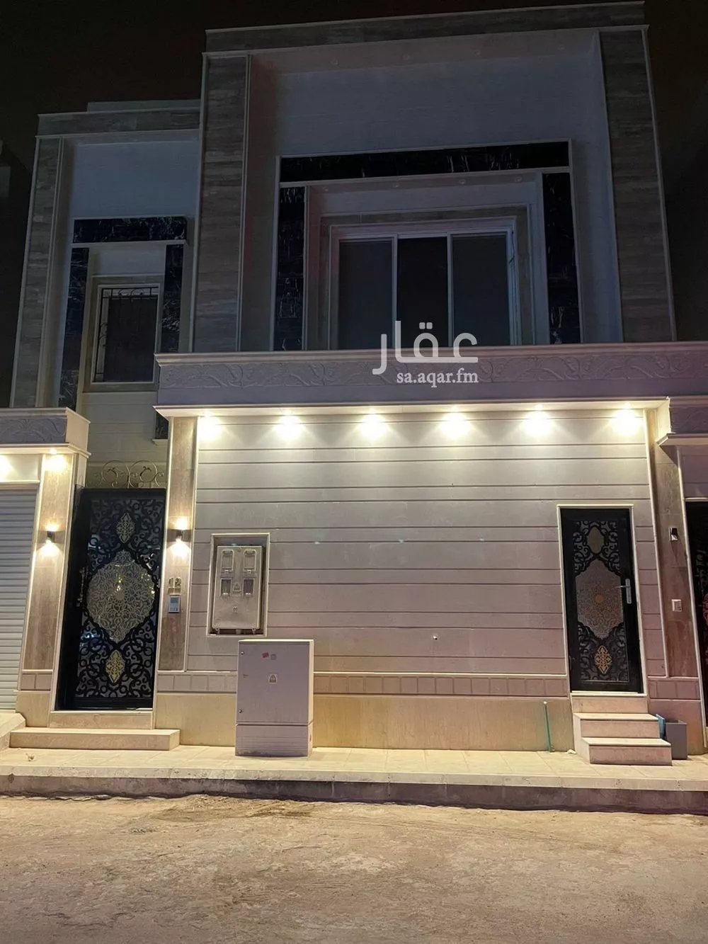 فيلا للبيع في شارع إسماعيل الأزدي, حي المونسية, مدينة الرياض, منطقة الرياض 1 صورة