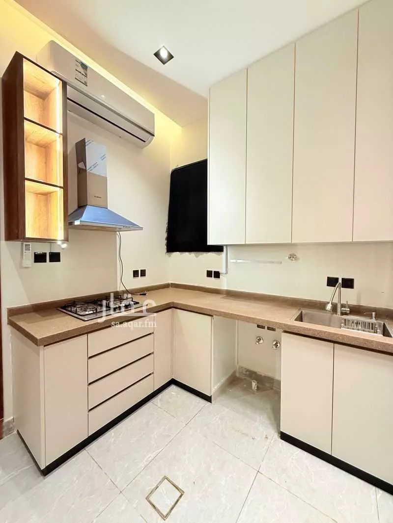 شقة للإيجار في شارع رقم 302, حي الياسمين, مدينة الرياض, منطقة الرياض 1 صورة