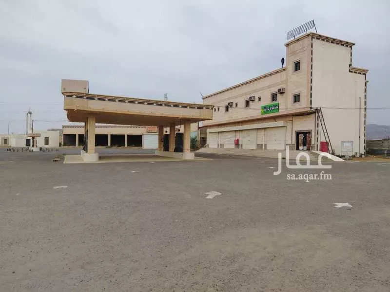 عمارة للبيع في حي القنازيز السفلى, مدينة القنازيز السفلى, منطقة جازان 1 صورة