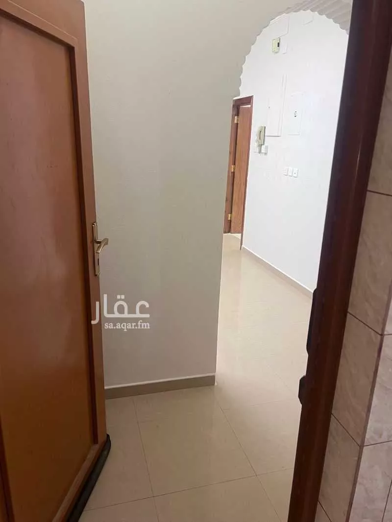 شقة للإيجار في شارع عمرو ابن مطرف ابن علقمة ، حي ذلالة ، خميس مشيط ، خميس مشيط 1 صورة