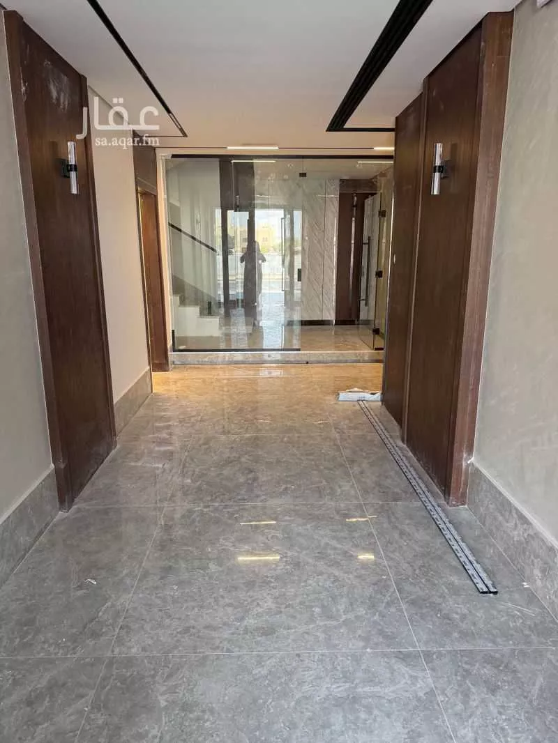 عمارة للإيجار في شارع الأفاضلة, حي الملقا, مدينة الرياض, منطقة الرياض 1 صورة