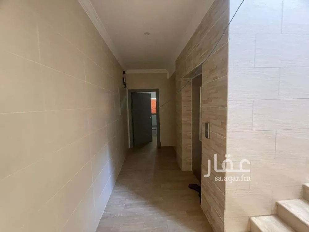 فيلا للبيع في شارع أبو سعيد الرومي, حي الفلاح, مدينة جدة, منطقة مكة المكرمة 1 صورة
