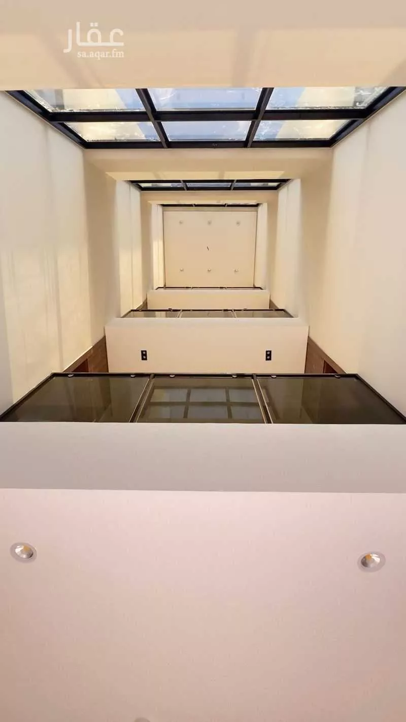 شقة للبيع في شارع القاسم ابن نافع, حي الملك فهد, مدينة المدينة المنورة, منطقة المدينة المنورة 1 صورة