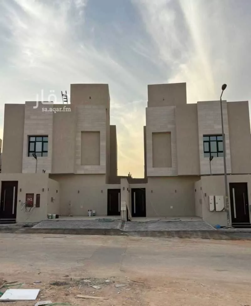 دور للبيع في شارع عيسى الهاشمي, حي الحزم, مدينة الرياض, منطقة الرياض 1 صورة