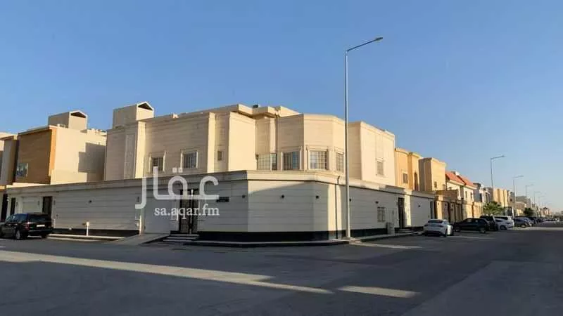 فيلا للبيع في شارع محمد الصديقي, حي العوالي, مدينة الرياض, منطقة الرياض 1 صورة