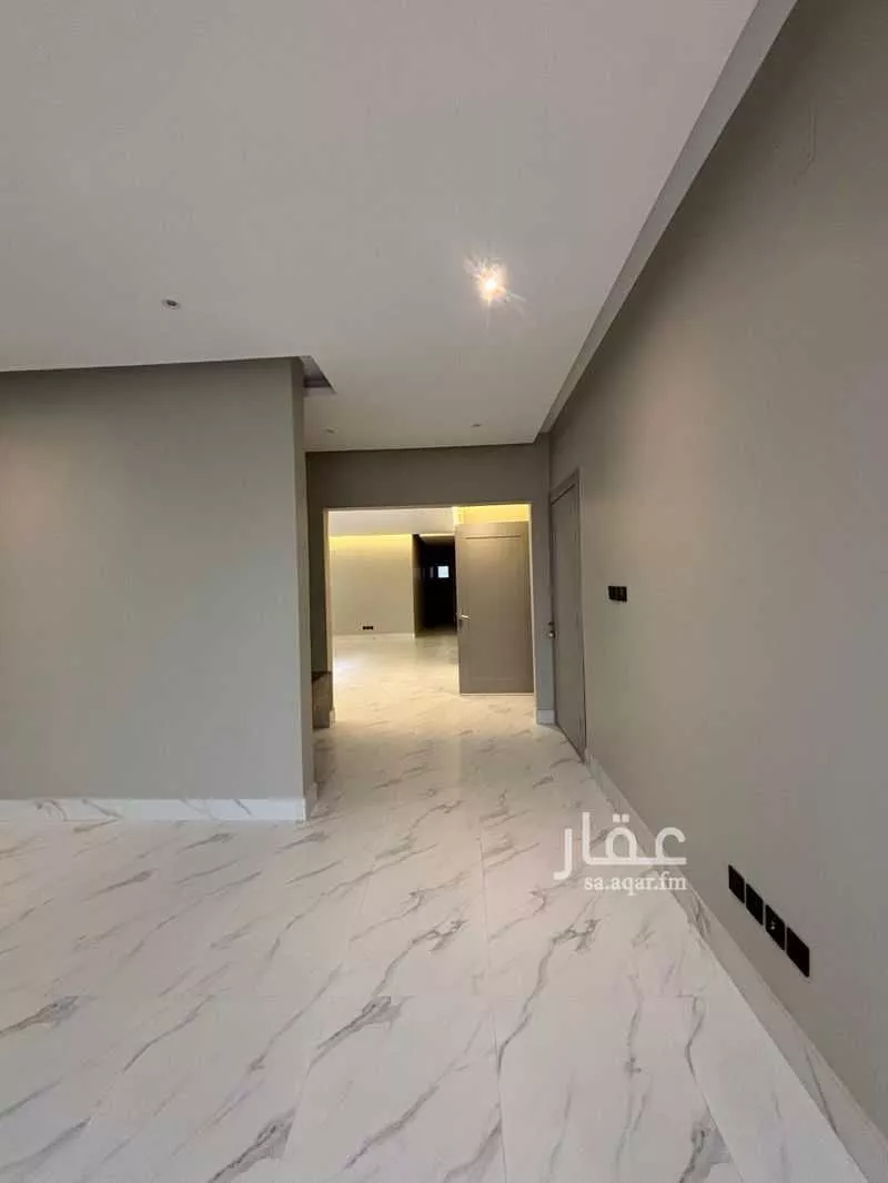 دور للبيع في شارع ابن أبي بكر, حي العارض, مدينة الرياض, منطقة الرياض 1 صورة