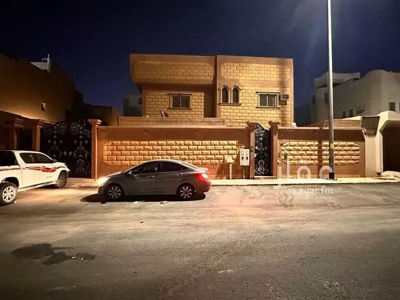 فيلا للبيع في شارع ظافر بن قاسم, حي الشفاء, مدينة الرياض, منطقة الرياض 1 صورة