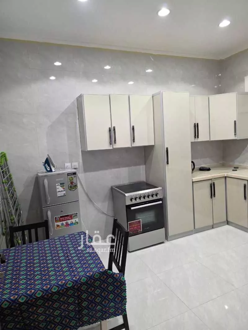 شقة للإيجار في شارع عبدالله بن عطاء ، حي الصليب الشرقي ، رابغ ، رابغ 1 صورة