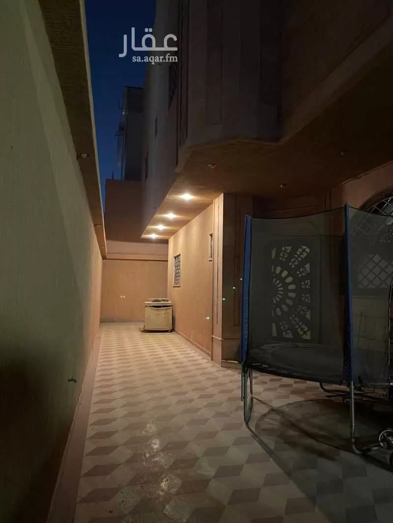 فيلا للبيع في شارع عذبة, حي الوادي, مدينة الرياض, منطقة الرياض 1 صورة
