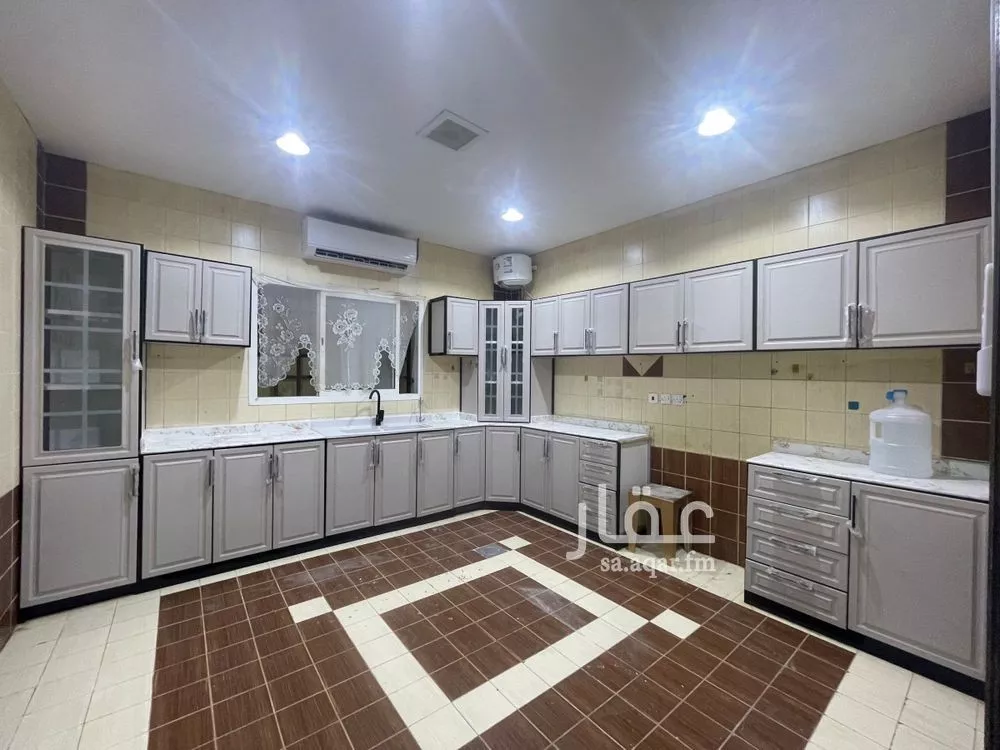 دور للإيجار في شارع قرطاجة, حي قرطبة, مدينة الرياض, منطقة الرياض 1 صورة