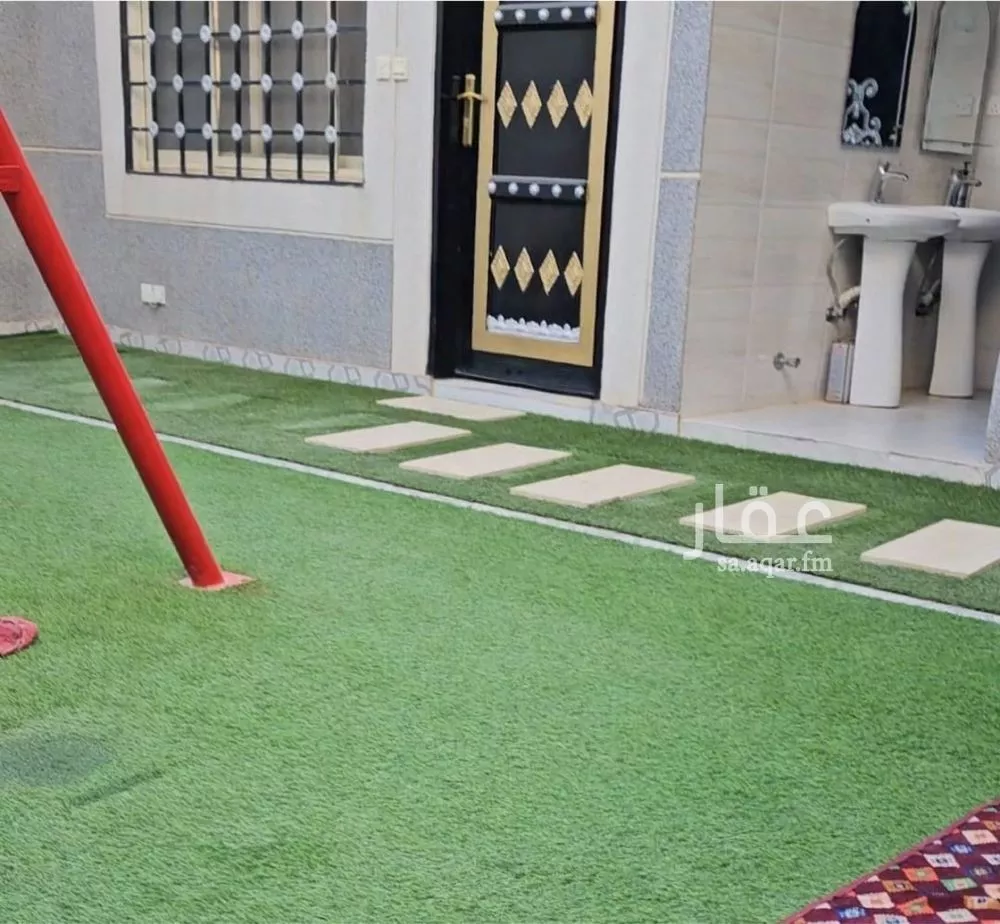 فيلا للإيجار في شارع ١١١١١١, حي بدر, مدينة الرياض, منطقة الرياض 1 صورة