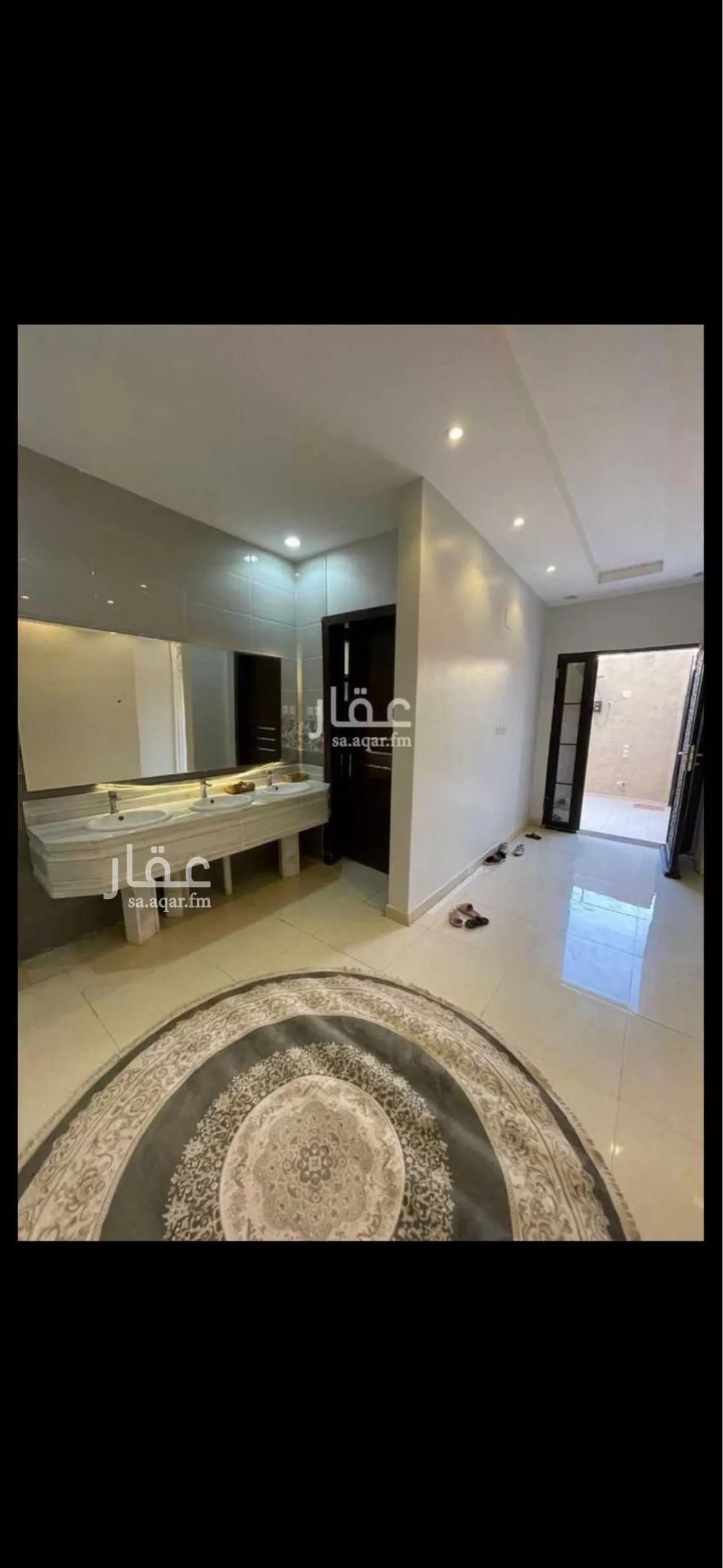 فيلا للبيع في شارع رقم 324, حي ظهرة لبن, مدينة الرياض, منطقة الرياض 1 صورة