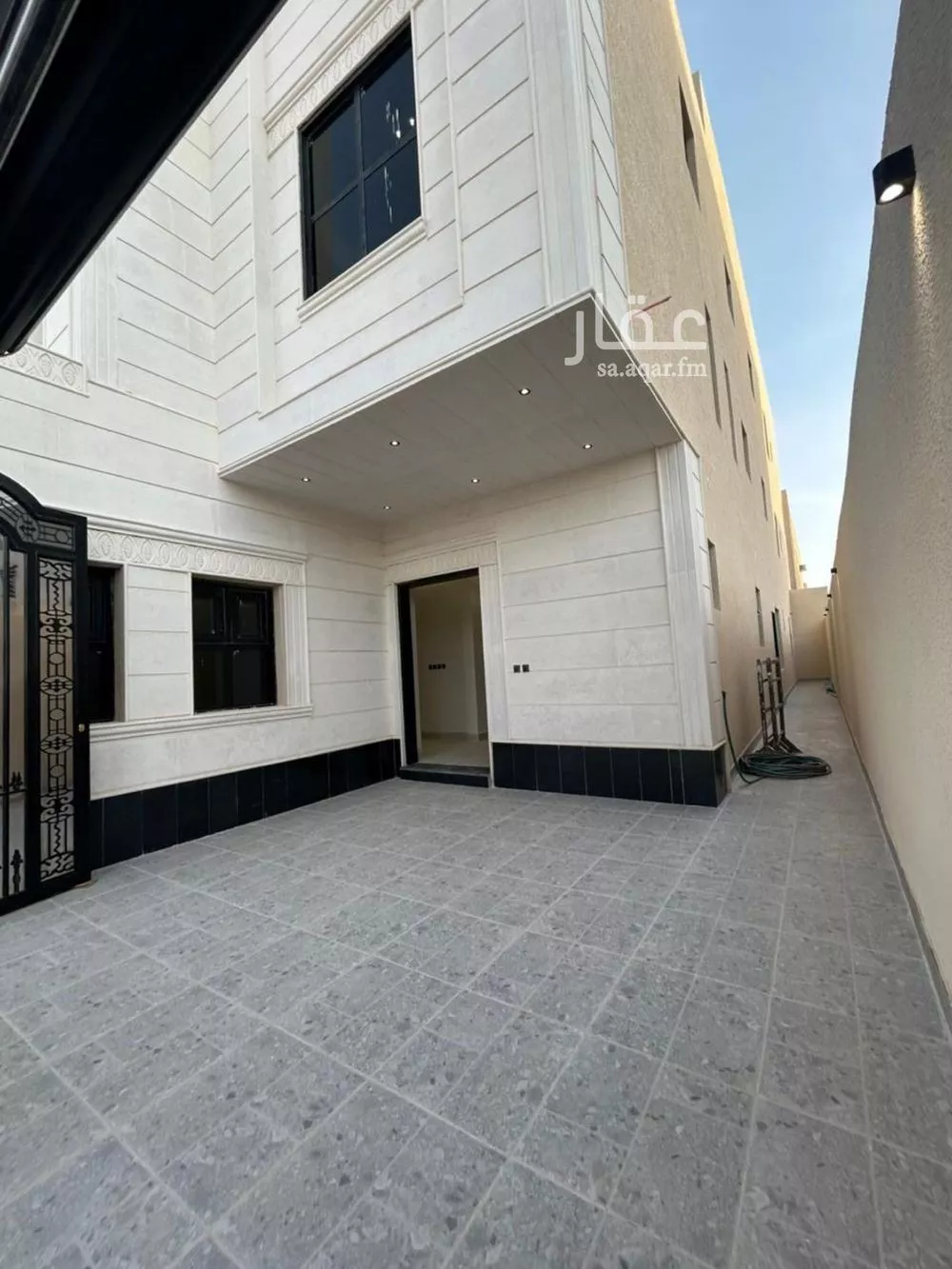 دور للبيع في شارع عبدالملك بن هاشم, حي البيان, مدينة الرياض, منطقة الرياض 1 صورة