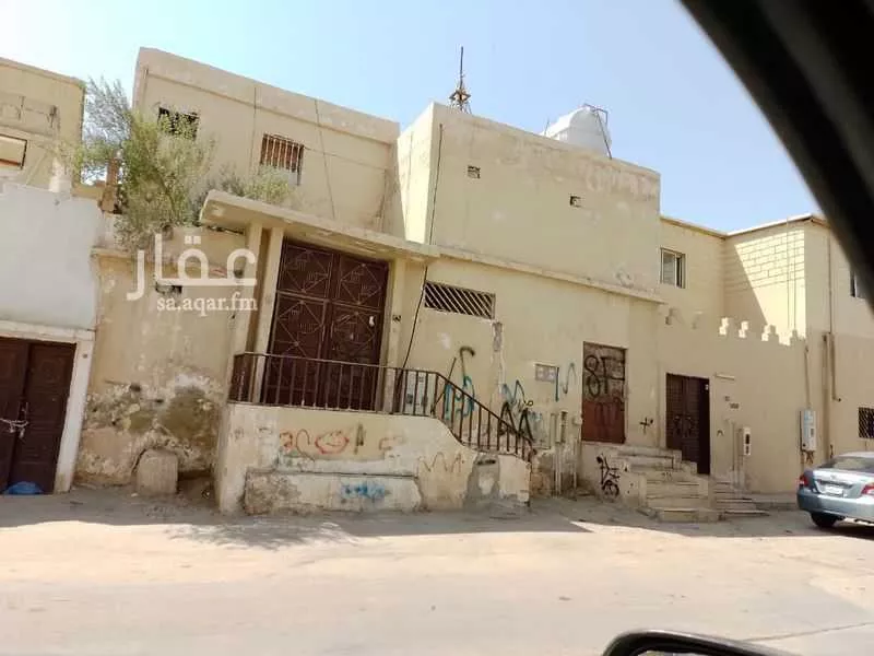 بيت للبيع في شارع ابن جميل ، حي اليمامة ، الرياض ، منطقة الرياض 1 صورة