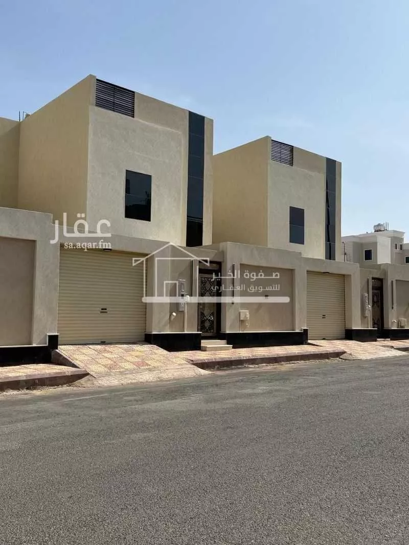 فيلا للبيع في شارع اياس ابن قتادة, حي الاناهي, مدينة المدينه المنوره, منطقة المدينة المنورة 1 صورة