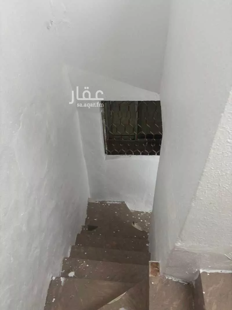 فيلا للإيجار في شارع ابوبكر الصديق ، حي الشغيبية ، الهفوف‎ ، الاحساء 1 صورة